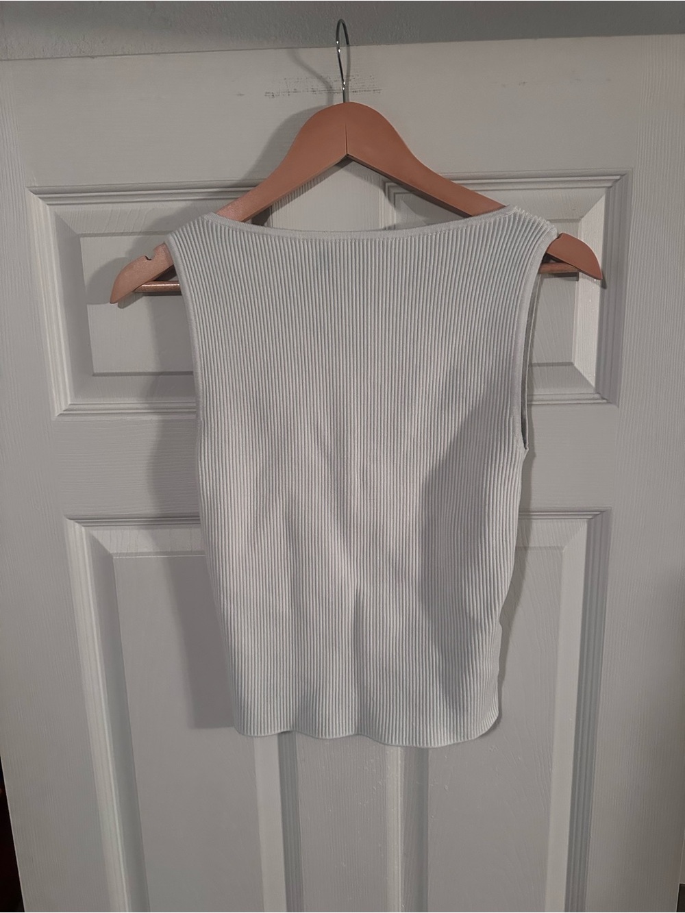 Abercrombie & Fitch White Ribbed Tank Top